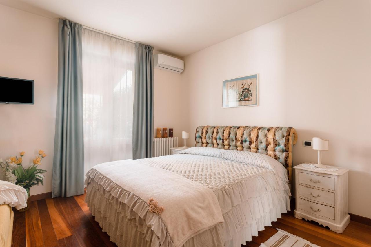 Villa Diletta B&B Forte dei Marmi Ngoại thất bức ảnh